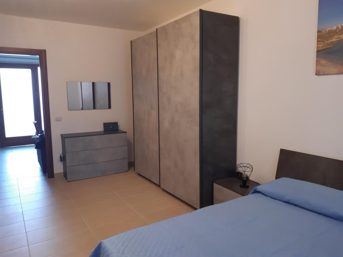 Casa Vacanze Da Lory Porto Torres Exterior foto